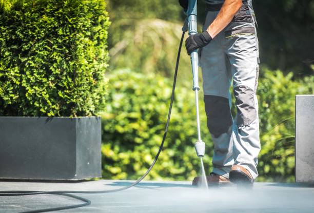 Best Rust Removal  in Solana, FL